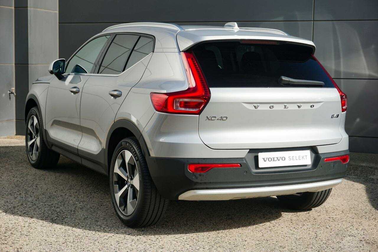 Volvo  XC40 Ultimate, B4 Mild Hybrid, Petrol, Bright