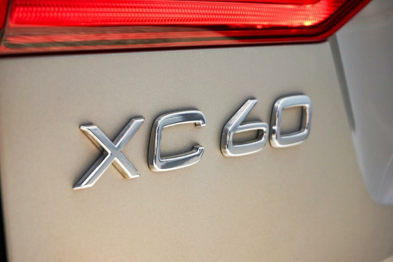 Volvo  XC60 Ultimate, B5 Mild Hybrid, Petrol, Bright