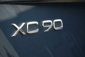 Volvo  XC90 D5 R-Design AWD