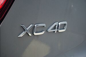 Volvo  XC40 Plus, B4 Mild hybrid, Petrol